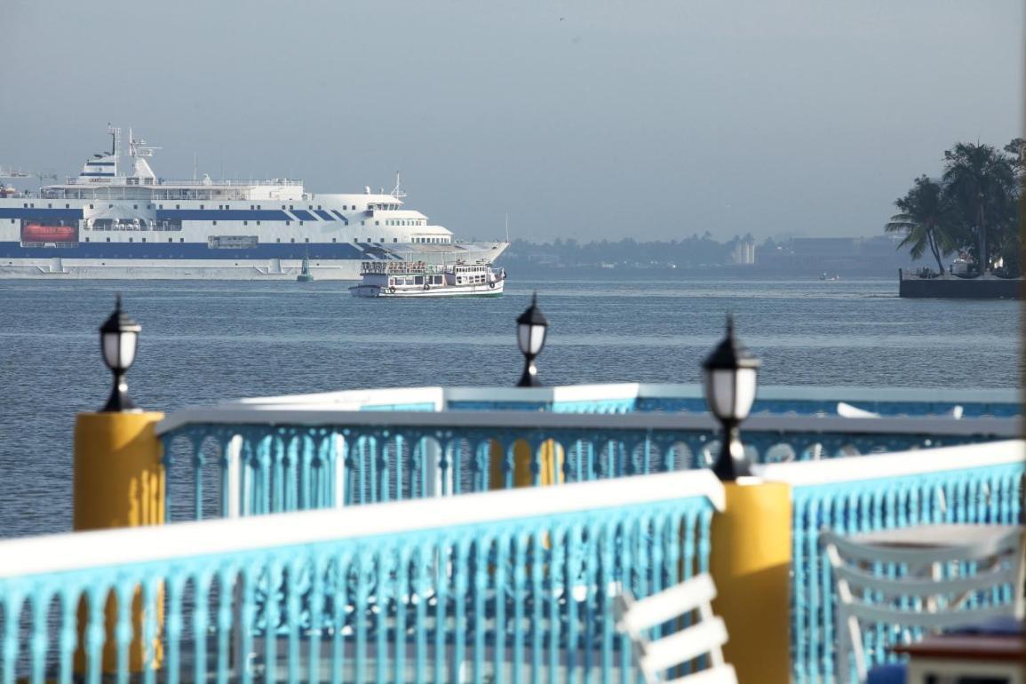 Bloom Boutique Waterfront Fort Kochi Eksteriør billede