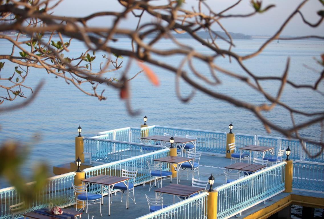 Bloom Boutique Waterfront Fort Kochi Eksteriør billede